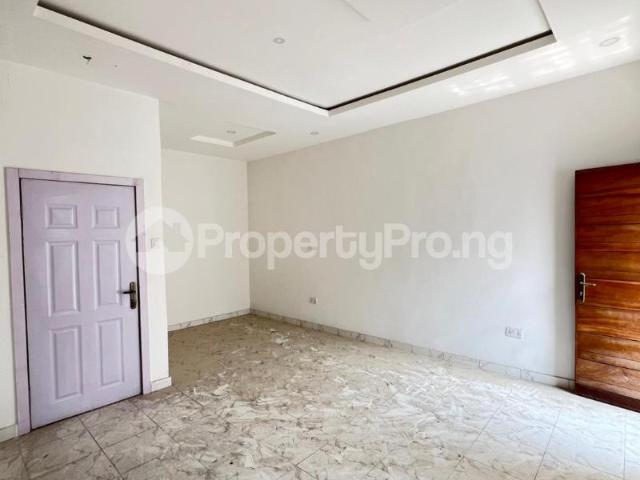 Buy 5 Bedroom Terraced Duplex With Bq in Ologolo, Lekki Lagos 0NGQK | PropertyPro Nigeria