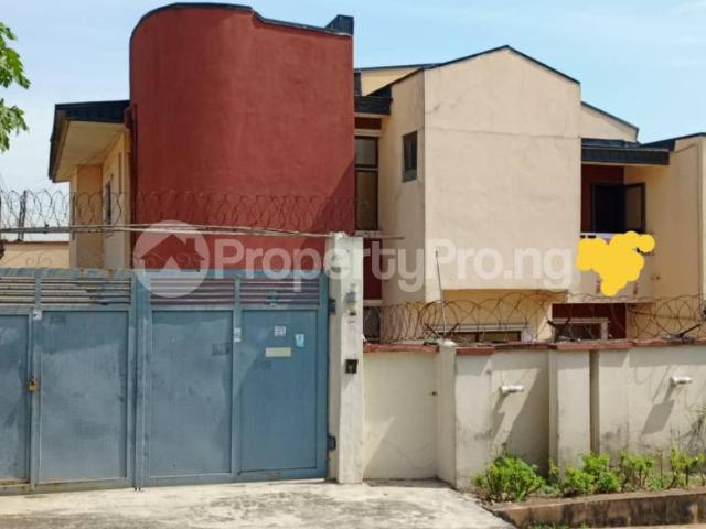 Buy 5 Bedrooms Semi Detached Duplex With 2 Rooms Bq in Ifako gbagada, Lagos 9LHYJ | PropertyPro Nigeria