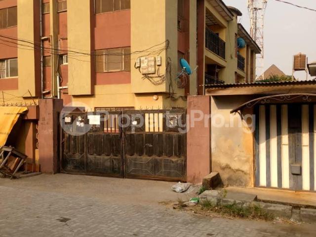 Buy 6 Units Of 3 Bedroom Flat in Ago palace, Okota Lagos 1MSCE | PropertyPro Nigeria