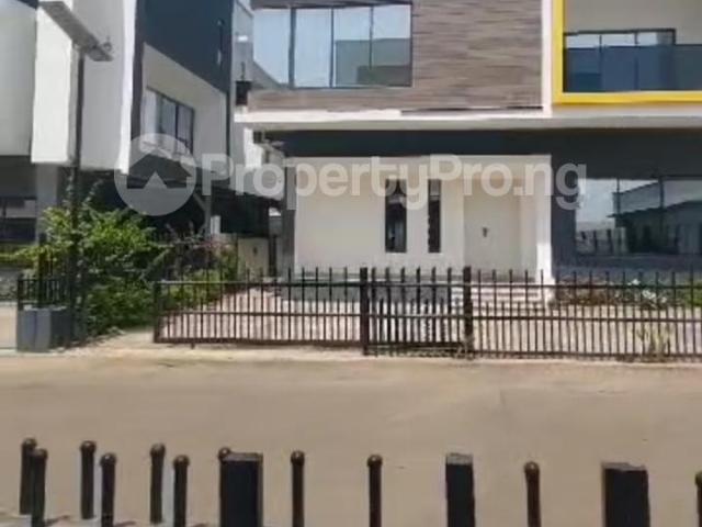 Buy 6 Bedroom Fully Detached Duplex in Guzape Abuja 1MPBD | PropertyPro Nigeria