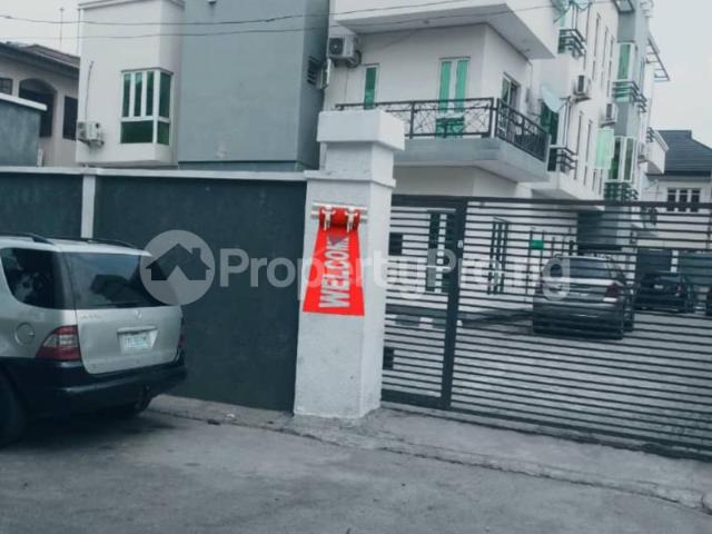 Buy 6units Of 3beds! In Magodo GRA Phase 2, Kosofe/Ikosi Lagos 1MTAR | PropertyPro Nigeria