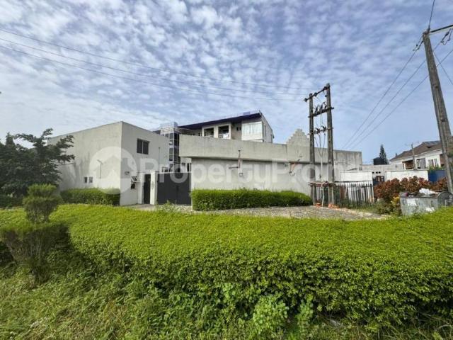 Buy 8 Units Of 3 Bedroom Apartments With Swimming Pool in Lekki Phase 1, Lekki Lagos 3LPBU | PropertyPro Nigeria