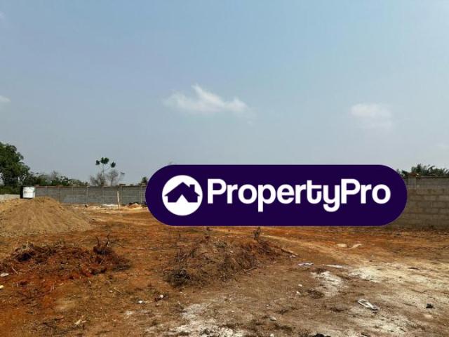 Buy Commercial Land in Ikorodu Lagos 7NCCR | PropertyPro Nigeria