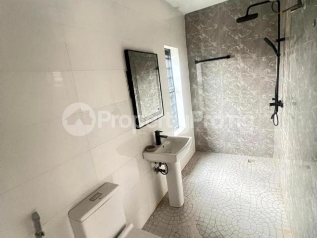 Buy Classic 3bedroom Terrace Duplex With A Bq in Jibowu, Yaba Lagos 2LJEJ | PropertyPro Nigeria