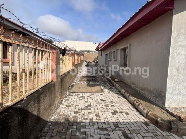 Buy 3 Bedroom Flat in Kaduna South Kaduna 2NRGE | PropertyPro Nigeria