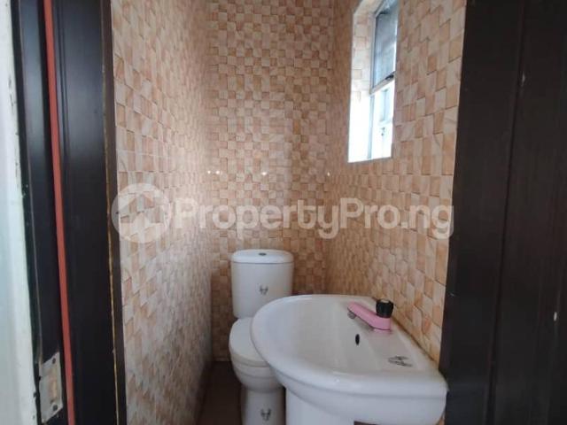 Rent Room And Parlour Self Contained in Ajah Lagos 0NMER | PropertyPro Nigeria