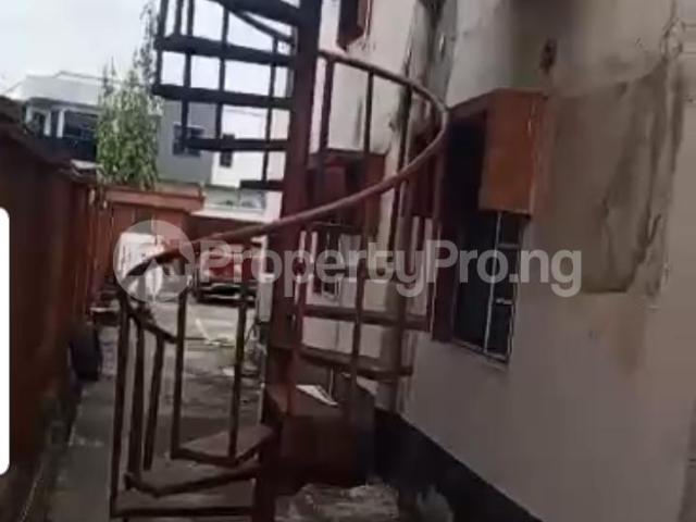 Buy A Block Of 8 Flats in Medina, Gbagada Lagos 9LWNG | PropertyPro Nigeria