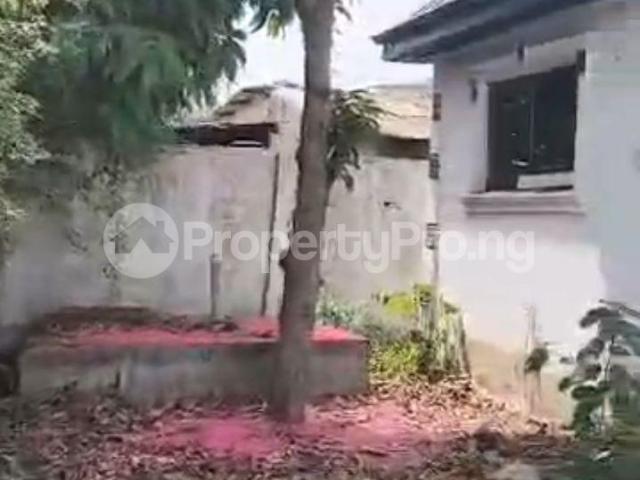 Buy A Bungalow Sitting On 664sqm in Sabo, Yaba Lagos 4MGYW | PropertyPro Nigeria