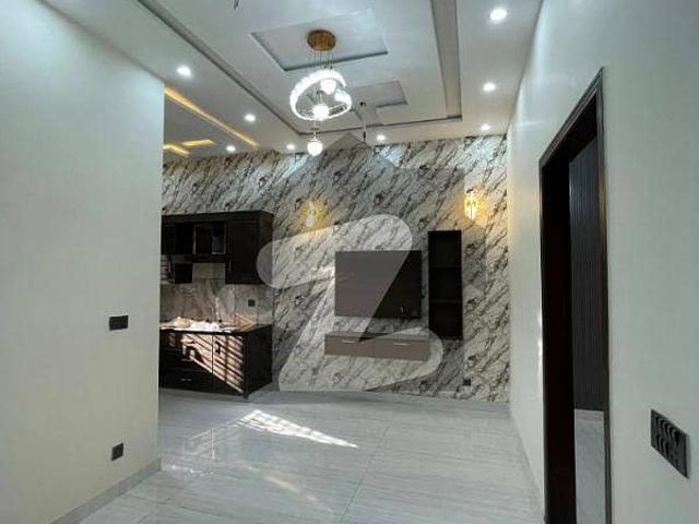 Buy A Centrally Located 5 Marla House In Jubilee Town