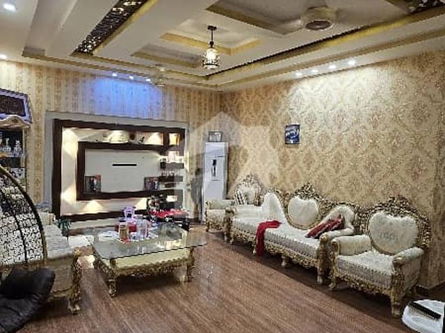 Buy A Centrally Located 800 Square Yards House In National Stadium Colony