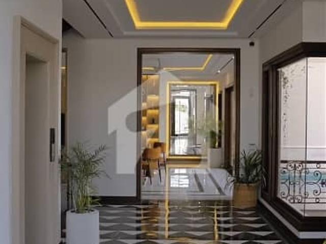 Buy A Centrally Located 1000 Square Yards House In DHA Phase 8