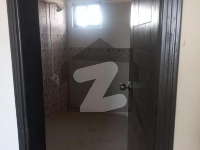 120 yards independent house park facing in saima villas super highway karachi motorway