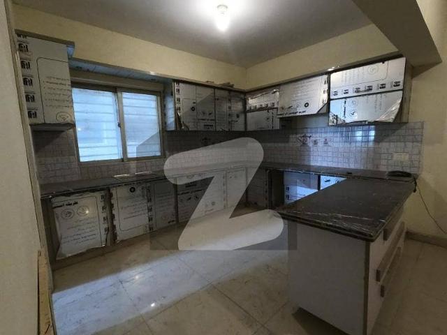 Buy A Centrally Located 1401 Square Feet Flat In Grey Noor Tower & Shopping Mall