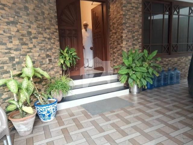 Buy A Centrally Located Prime Location 500 Square Yards House In DHA Phase 5