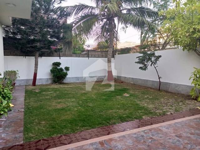 Buy A Centrally Located Prime Location 500 Square Yards House In DHA Phase 6