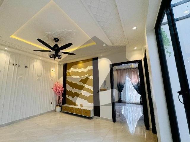 Buy A Centrally Located Prime Location 10 Marla House In Citi Housing Society