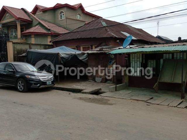 Buy A Demolishable Bungalow On A Full Plot in Alagomeji, Yaba Lagos 6NYDW | PropertyPro Nigeria
