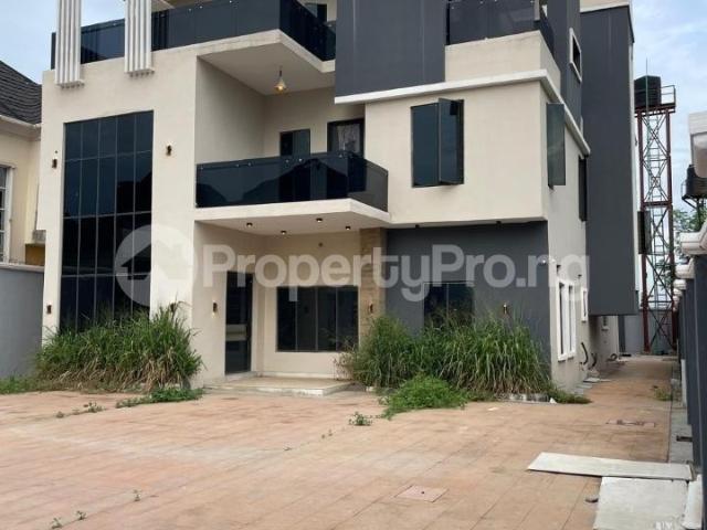 Buy A Five Bedroom Detached Duplex in Akobo, Ibadan Oyo 7MZLA | PropertyPro Nigeria