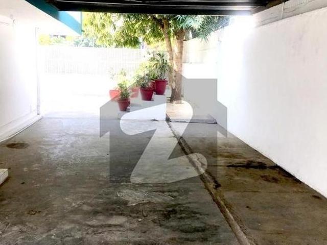 Buy A House Of 750 Square Yards In Gulshan e Iqbal Block 4