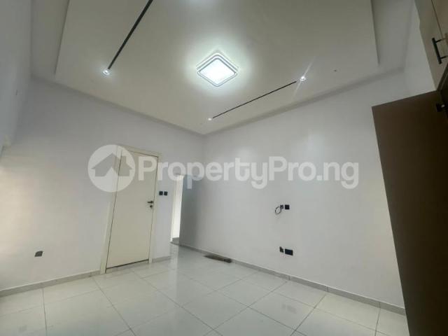 Buy 4 Bedroom Bungalow With Bq in Akobo, Ibadan Oyo 8NTVS | PropertyPro Nigeria