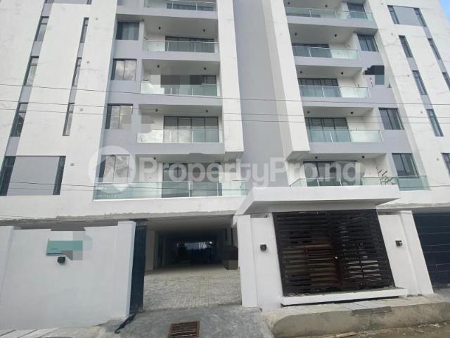 Buy 2 Bedroom Apartment in Lekki Phase 1, Lekki Lagos 9NKKX | PropertyPro Nigeria
