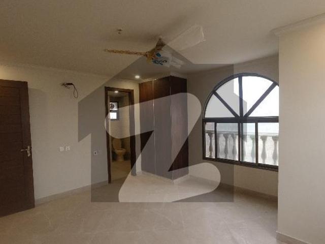 Buy A Prime Location 1800 Square Feet Flat For Rent In Gulberg Greens Block C