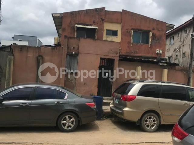 Buy A Storey Building With Demolishable Structure in Sabo, Yaba Lagos 7MBEW | PropertyPro Nigeria