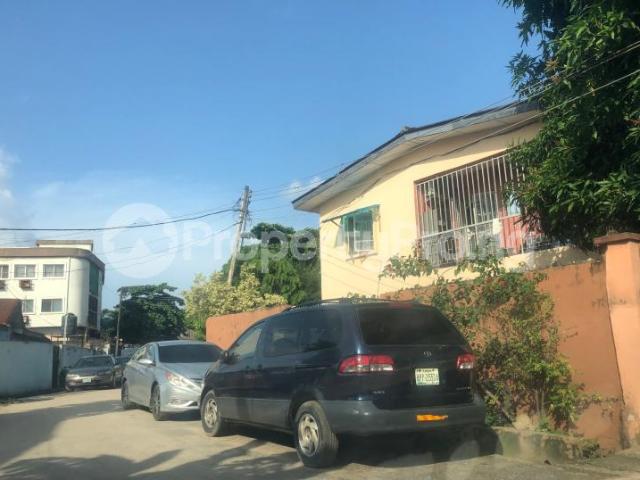 Buy Block Of 3 Flats in Onike, Yaba Lagos 8LMQH | PropertyPro Nigeria