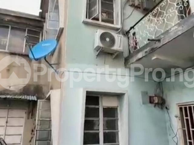 Buy Block Of 6 Units Of 2/3 Bedroom Flat in Obanikoro, Shomolu Lagos 6NSSR | PropertyPro Nigeria