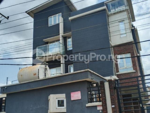 Buy Block Of Flats in Alagomeji, Yaba Lagos 3MQSB | PropertyPro Nigeria