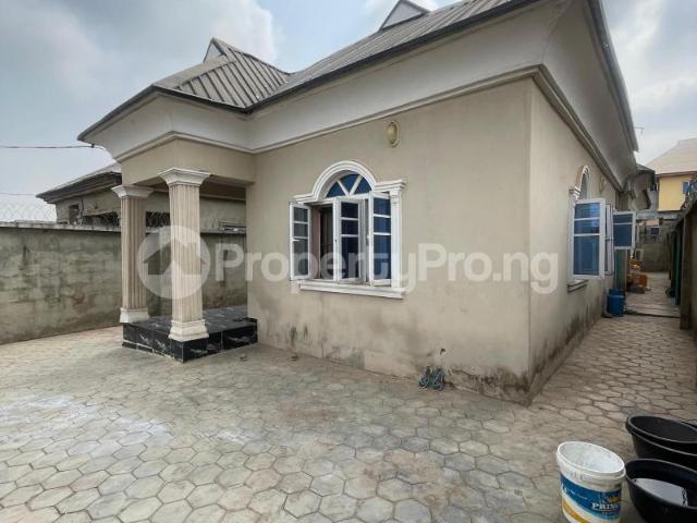 Buy 3 Bedroom Bungalow in Akobo, Ibadan Oyo 8MTXL | PropertyPro Nigeria
