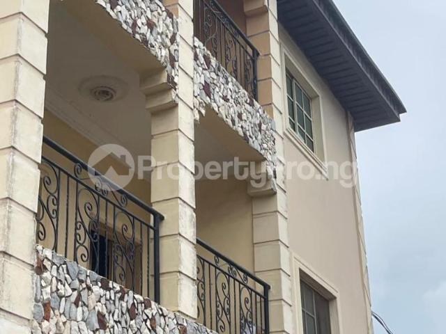 Rent 3 Bedroom Flat in Ago palace, Okota Lagos 6NABZ | PropertyPro Nigeria