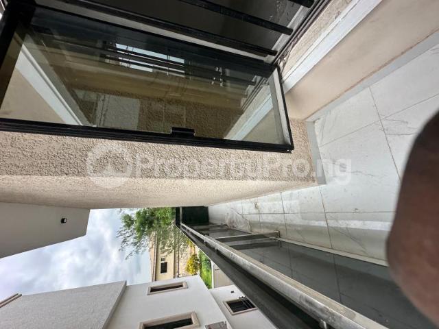 Buy 2 Bedroom Flat in Magodo GRA Phase 2, Kosofe/Ikosi Lagos 1MVNN | PropertyPro Nigeria