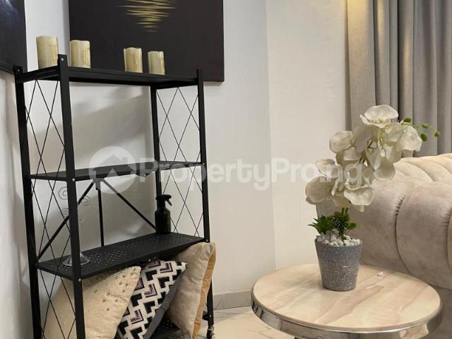 Buy 5 Bedroom Detached Duplex in chevron, Lekki Lagos 2MUYM | PropertyPro Nigeria