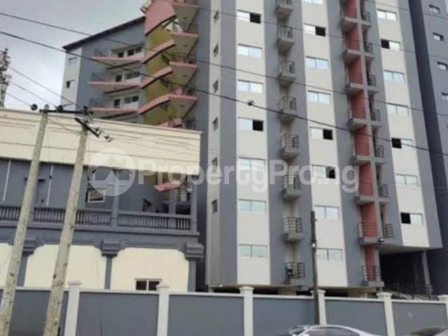 Buy Fully Furnished 7th Floor 3 Bed With Bq in Alagomeji, Yaba Lagos 7LWQG | PropertyPro Nigeria
