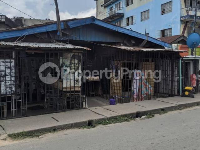 Buy Land With Demolishale Structure in Shomolu Lagos 0LWHQ | PropertyPro Nigeria