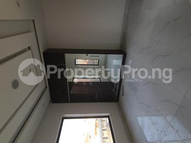Buy Luxury 4 Bedroom Terraced Duplex + Bq, Pool in ONIRU, Victoria Island Lagos 5LYTR | PropertyPro Nigeria