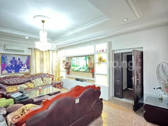 Buy Luxury 4 Bedroom Detached Duplex in ONIRU, Victoria Island Lagos 8NAJH | PropertyPro Nigeria