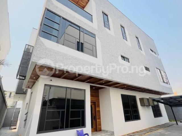 Buy Luxury 4 Bedroom Duplex With Excellent Facilities in Banana Island, Ikoyi Lagos 8LTAM | PropertyPro Nigeria