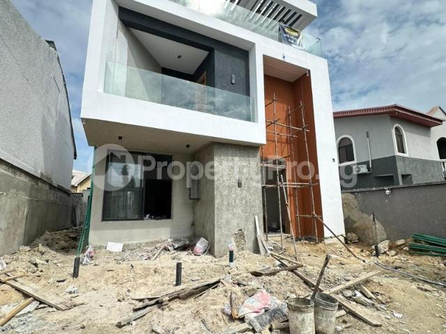 Buy Luxury 5 Bedroom Detached Duplex With Bq, Pool, Gym in Lekki Phase 1, Lekki Lagos 9MEKH | PropertyPro Nigeria