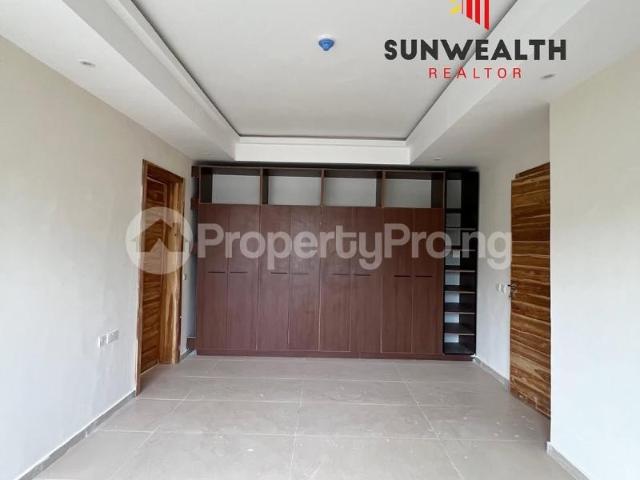 Buy Modern 2 Bedroom Apartment in Victoria Island Lagos 3NTSR | PropertyPro Nigeria