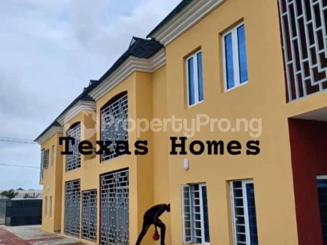 Buy Modern 4 Units Of 3 Bedrm Flat On A Plot in Lakowe, Ajah Lagos 8MQMF | PropertyPro Nigeria