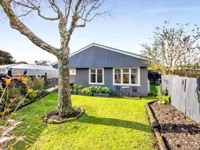 BUY ME! Flat 1 SOLD, 2,3,4&5 Must Go Too! – First National Rea.