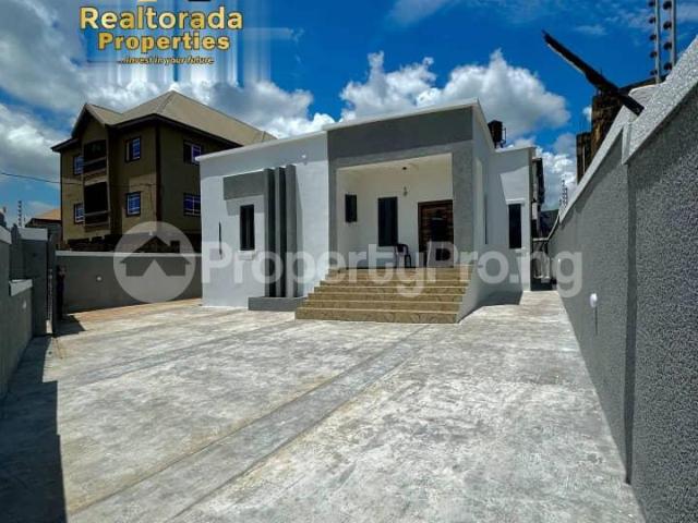 Buy New Luxury 4 Bedroom Bungalow in Enugu 8MAWP | PropertyPro Nigeria