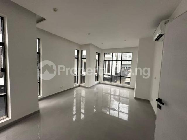 Buy Newy Built 4 Bedroom Semi Detached Duplex in Ahmadu Bello Way, Victoria Island Lagos 4MUWA | PropertyPro Nigeria