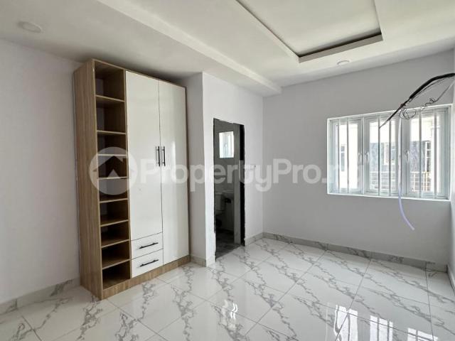 Buy Newly Built 3 Bedroom Apartment in ONIRU, Victoria Island Lagos 3MRLJ | PropertyPro Nigeria