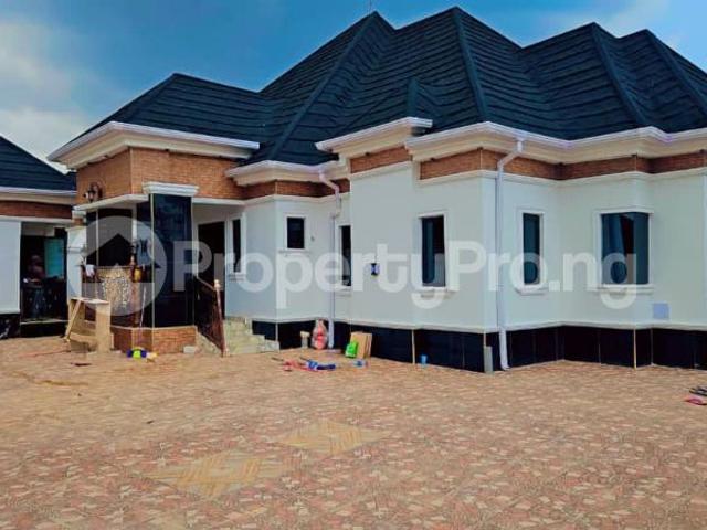 Buy 3 Bedroom Bungalow in Owerri Imo 5MTQP | PropertyPro Nigeria