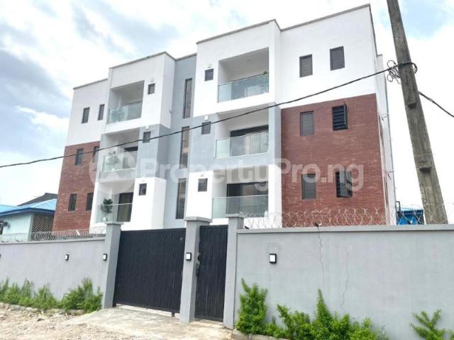 Buy Newly Built 3 Bedroom Flat in Alagomeji, Yaba Lagos 9LNHE | PropertyPro Nigeria