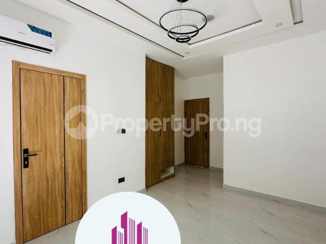 Buy Newly Built 2 Bedroom Apartment in Along Lekki Expressway, Lekki Lagos 3NGZL | PropertyPro Nigeria