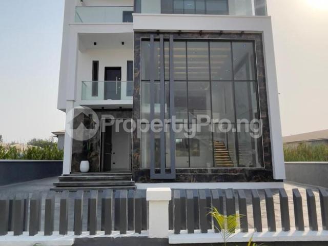 Buy 5 Bedroom House in Lekki Lagos 8NBJV | PropertyPro Nigeria